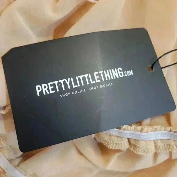 Pretty Little Thing Women's Stone Ivory Chiffon Shirred Body Con Dress NEW - Picture 15 of 16